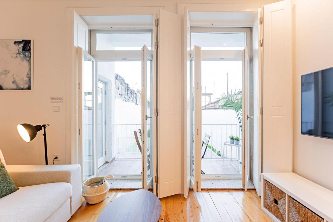 Wonderful Duplex W Private Patio & Ac By Lovelystay OOporto Extérieur photo